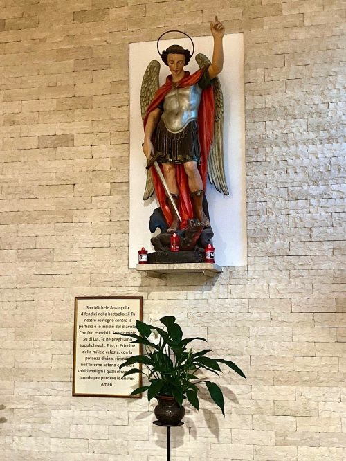 the-left-hand-semitransept-2